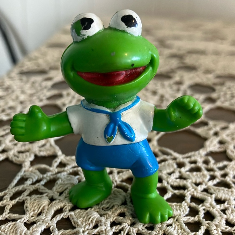 Vintage 1986 HA Kermit The Frog Collectible Toy Figurine Muppet